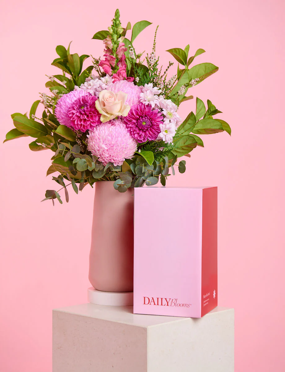 Extra Large Colour + a vase! - Image 5