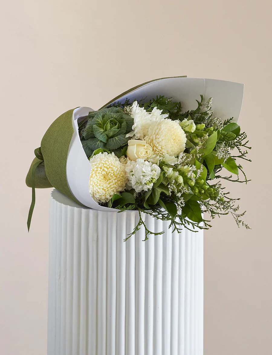 Large White + a vase! - Image 3