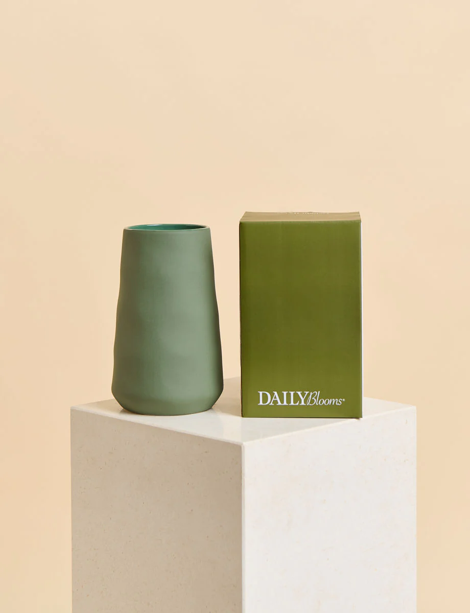 Medium Vase - Moss
