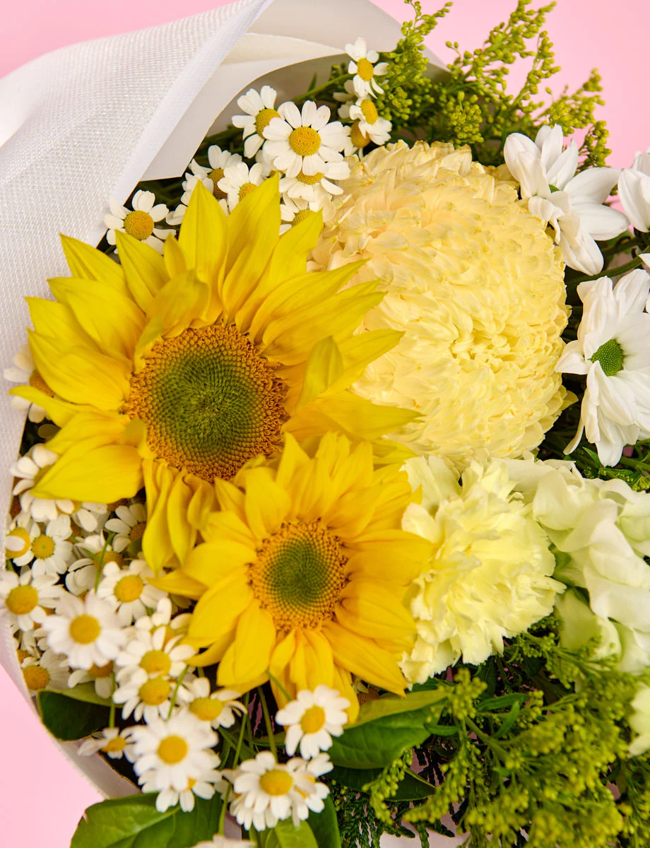 Sunny Day Bouquet - Image 2